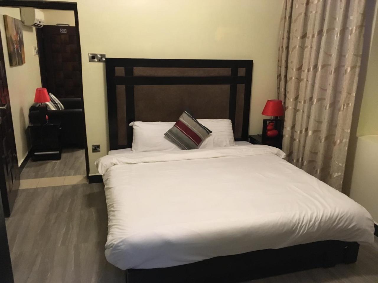 New Avon Apartments Dar es Salaam Bagian luar foto